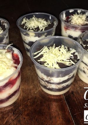 Foto resep Oreo dan strawberry cheesecake