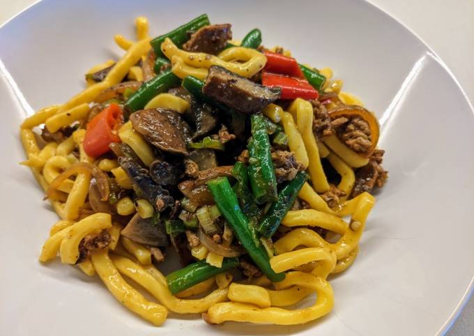 Egg Noodle Stir-Fry with Homemade Sauce