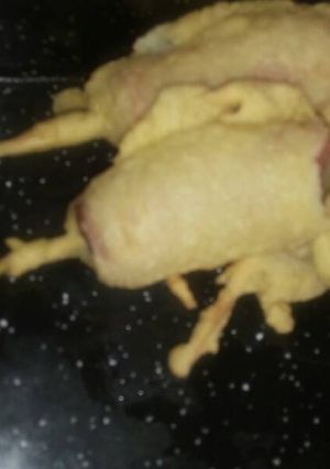 Una foto de Mini-banderillas de salchichas 😋
