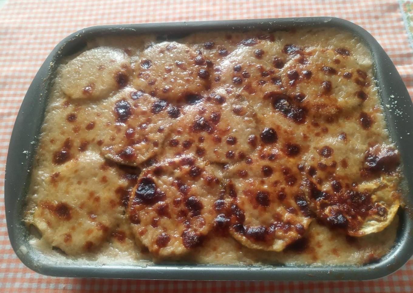 Moussaka de berenjenas con ternera y papas