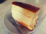 Una foto de postres fáciles con chocolate blanco
