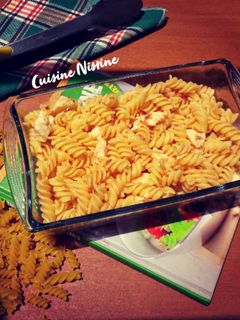 صورة لوصفة معكرونة بالجبن والتونة بالطماطم 🧀🥫