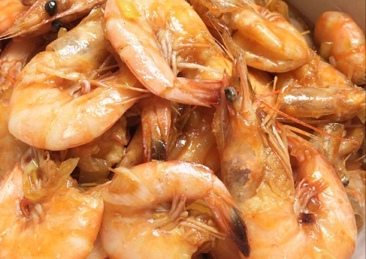 PATUT DICOBA! Resep Rahasia Udang Saus Mentega