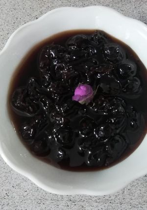 عکسی از دستور مربا آلبالو