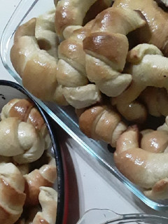 Una foto de 🥐🥐Medialunas de Manteca Express🤩!!