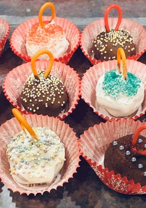 Φωτογραφία της συνταγής Cake pops χριστουγεννιάτικο στολίδι