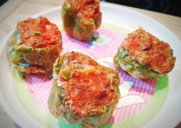 How to Cook Stuffed Capsicum with Garbanzo beans