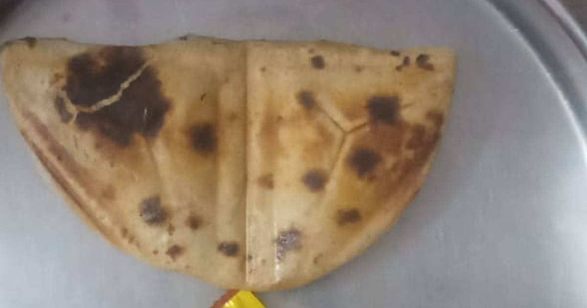 Roti sandwich Recipe by Vaishnavi Tayal - Cookpad
