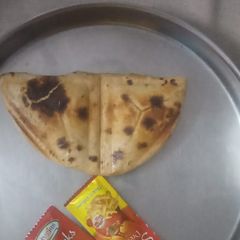 A picture of Roti sandwich.