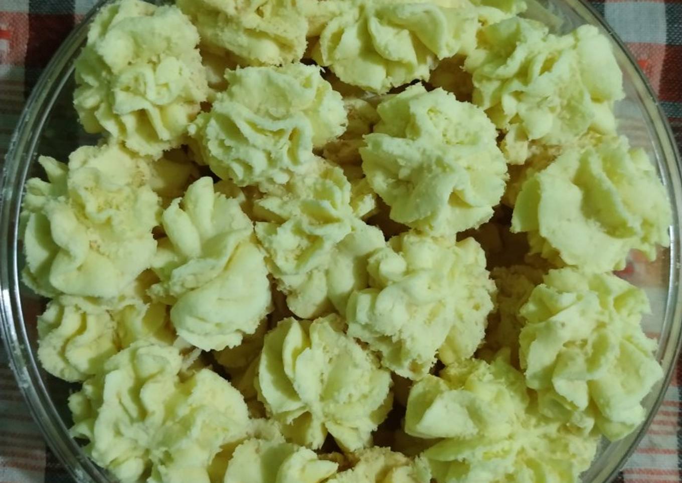 Kue sagu keju