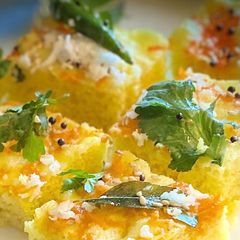 A picture of Moong dal dhokla.