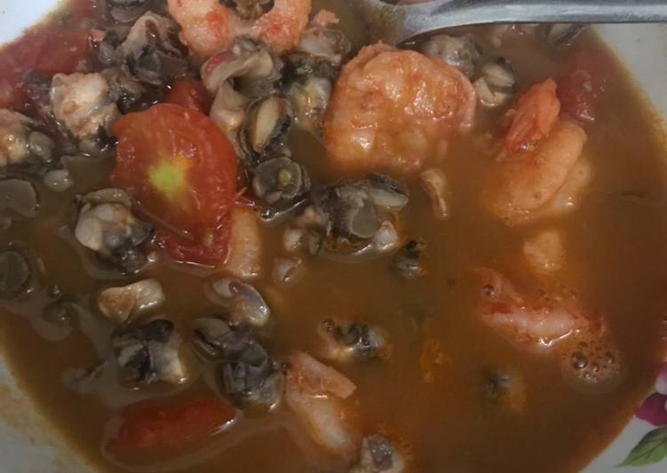 Steps to Prepare Super Quick Homemade Seafood pepper soup