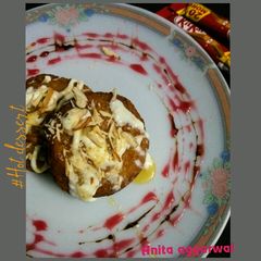 A picture of Shahi stuffed pancake hot dessert.