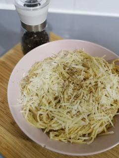 Una foto de Espaguetis con queso🍝