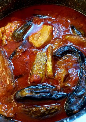 عکسی از دستور خورشت بادمجون و کدو با مرغ