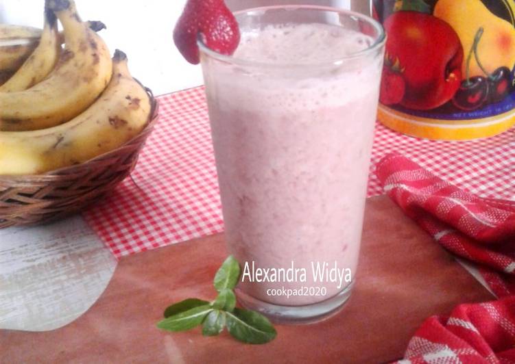 Smoothie Pisang & Strawberry