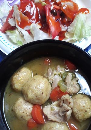 A picture of Matzo Ball Soup.