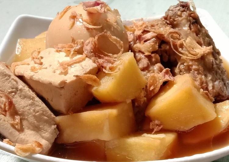 Resep Semur ayam telur tahu kentang Lezat