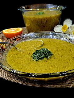 عکسی از دستور سوپ بروکلی