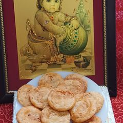 A picture of Satpadi /Verki /Layer poori.