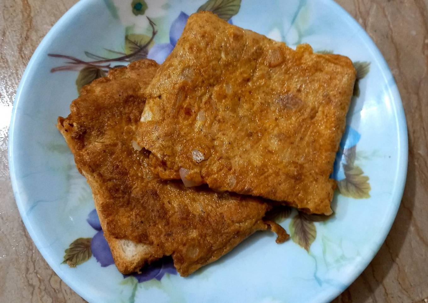 Spicy French toast 🍞🧅🥚🥚