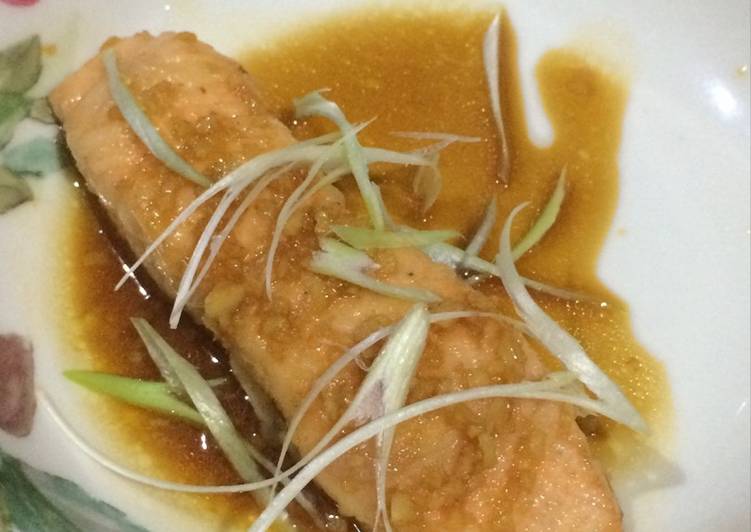 Pan Seared Salmon with Shoyu Sauce