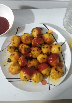 A picture of Veg suji balls.