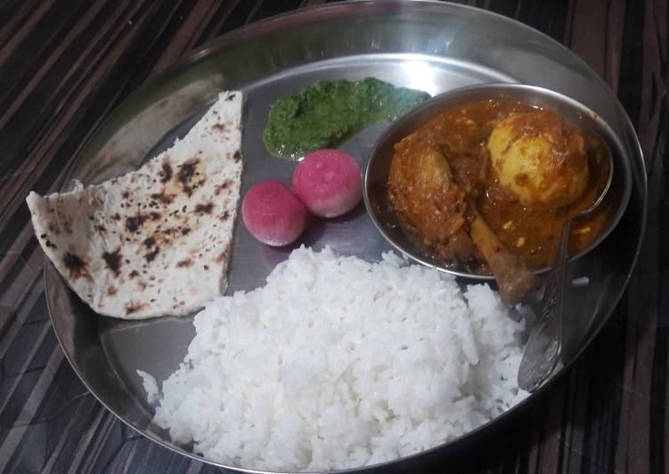 Chicken Sagwala and naan