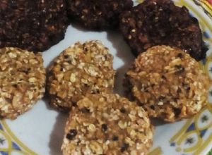 Foto de Cookies de banana com granola