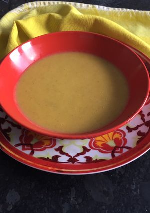 Une photo de Soupe de brocolis à la vache qui rit