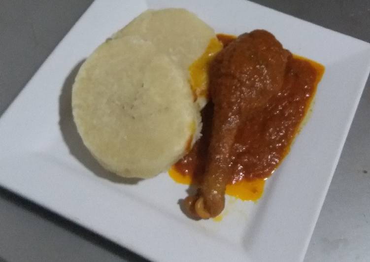 Everyday Fresh Chicken Stew and Boiled Yam