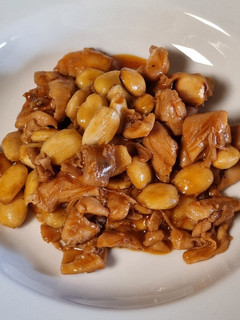Una foto de Pollo con almendras TM31
