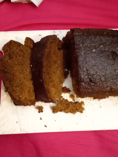 A picture of Ginger cake loaf 🍞. Airfryer.