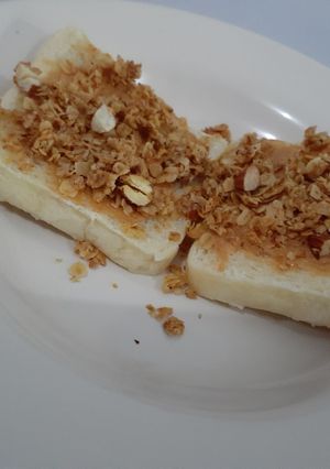 Foto resep Roti selai kacang granola (diet)