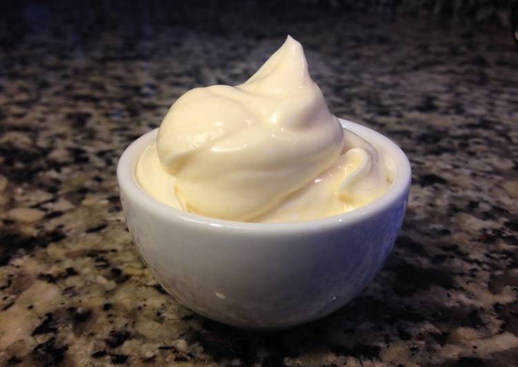 Alioli casero de leche