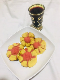 A picture of Simple Milk cookies🍪.