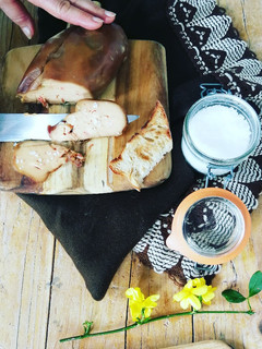Una foto de Foie finísimo de anec casero en su jugo