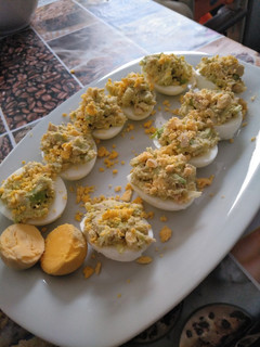 Una foto de Huevos rellenos