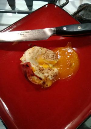 A picture of Over Easy Ham & Cheese Cups!!.