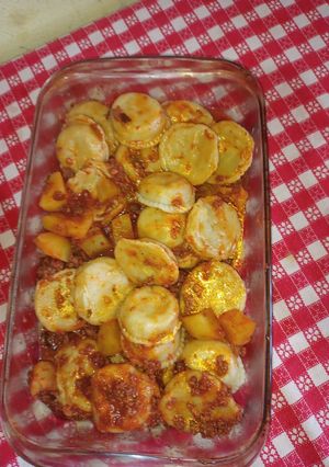 Una foto de Sorrentinos caseros de pollo y Roquefort