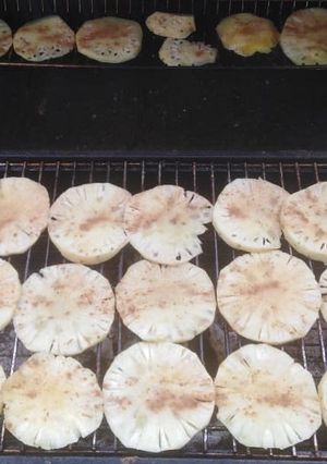 Una foto de Piña a la parrilla