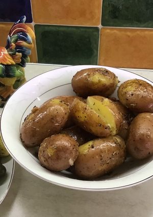 Фото Картофель 🥔 в пряных 🍲травах.