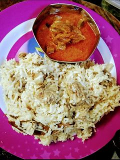 மணமணக்கும் மட்டன் வெள்ளை பிரியாணி(FlavourfulMuttonWhiteBiriyani) செய்முறை முக்கிய புகைப்படம்