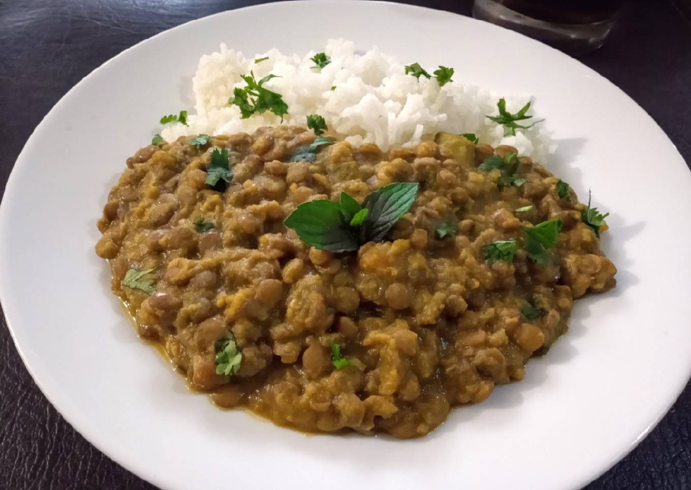 Curry de lentejas con leche de coco