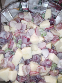 A picture of A quick fix fruit salad.