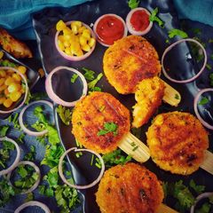 A picture of Alu corn kabab.