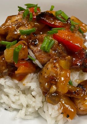 A picture of Sweet & Sour Chicken.