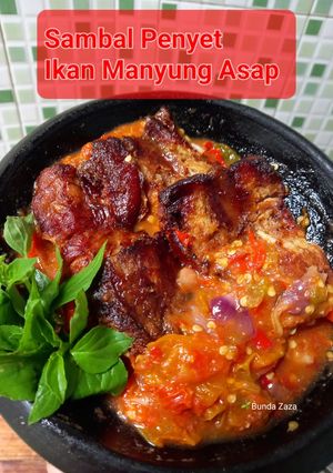 Foto resep Sambal Penyet Ikan Manyung Asap