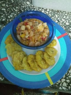 Una foto de Calamares y Camarones