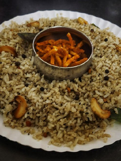 மிளகு சாதம்(milagu sadam recipe in tamil) செய்முறை முக்கிய புகைப்படம்